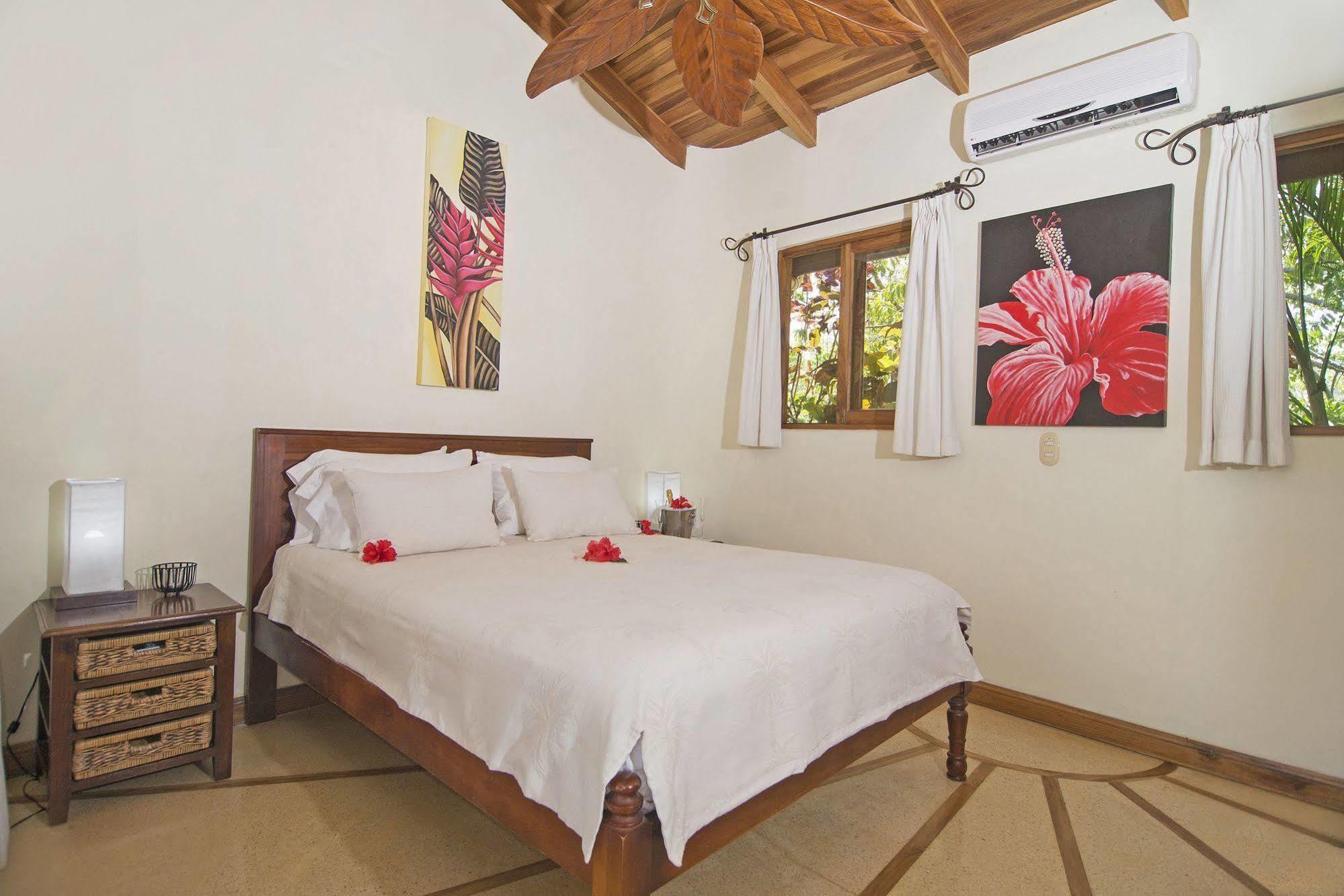 Los Altos De Eros - Adults Only Playa Avellana Exterior photo